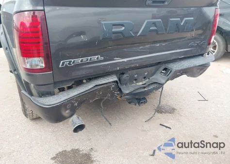 2016 Ram 1500 Rebel из США, поврежденный, VIN 1C6RR7YT8GS152988